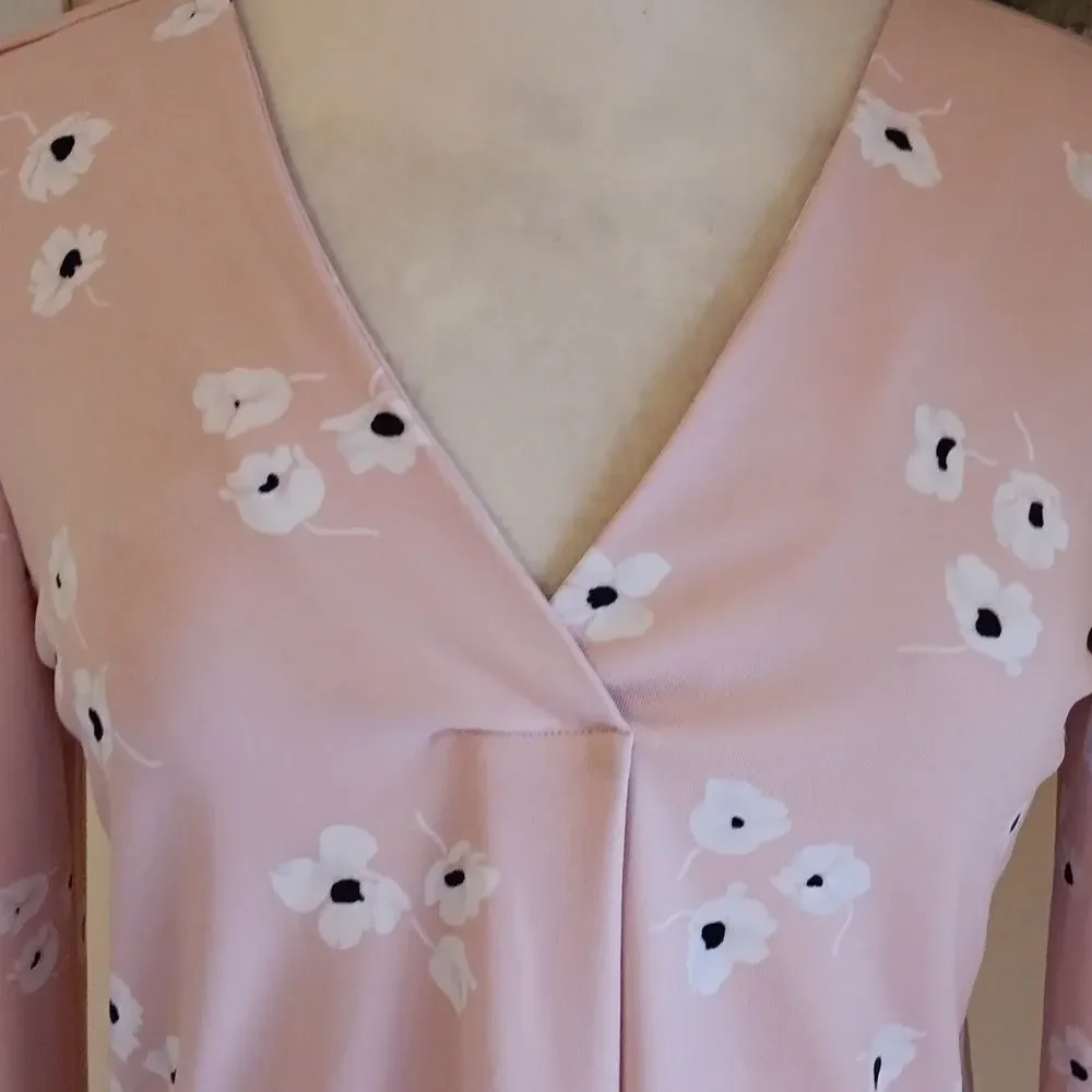 Ann Taylor pink white